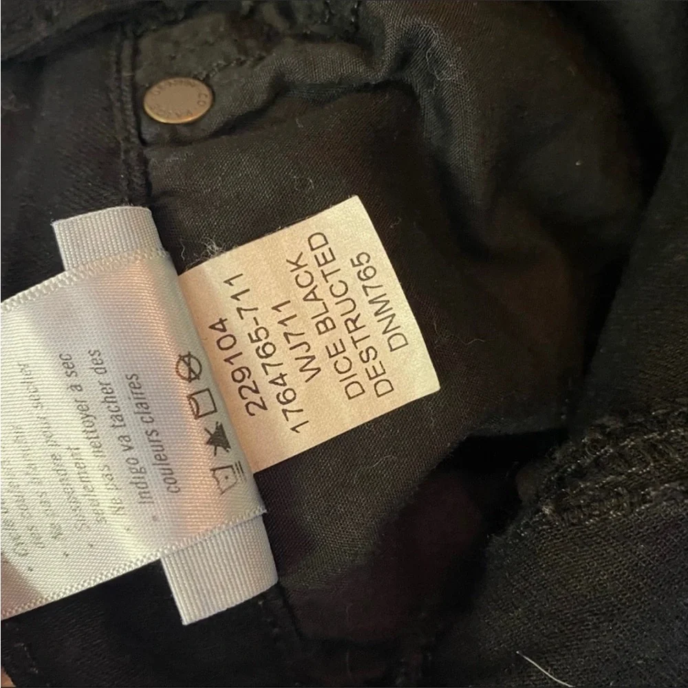EUC Paige Dice Black Destructed Verdugo Ankle Jean - Picture 11 of 12